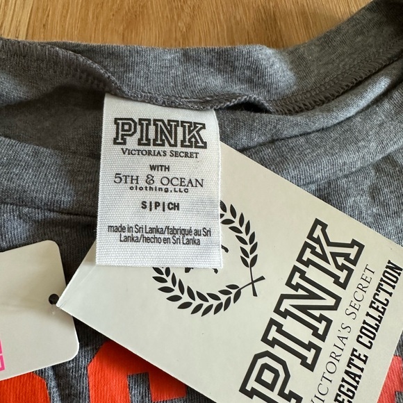 Pink VS Collegiate Collection Virginia Cavaliers UVA Tee NWT - Picture 5 of 9